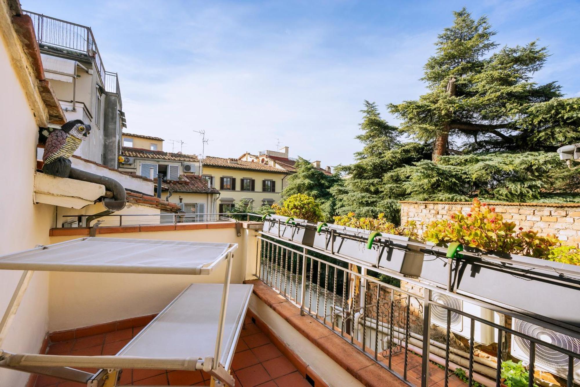 Penthouse Le Terrazze Duomo View Apartment ฟลอเรนซ์ ภายนอก รูปภาพ